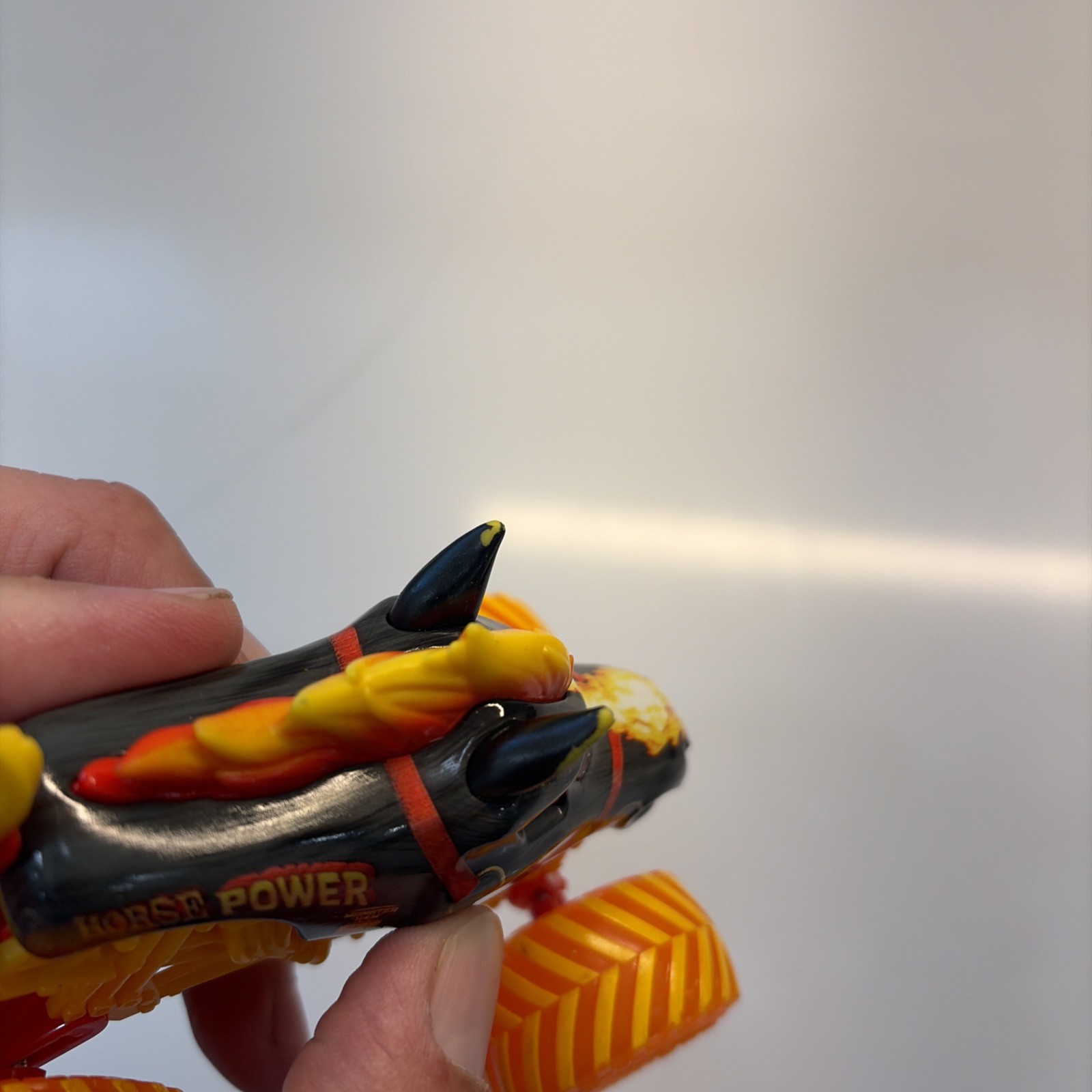Spin Master Monster Jam Horse Power Fire & Ice Truck 1:64 Orange Wheels (read)