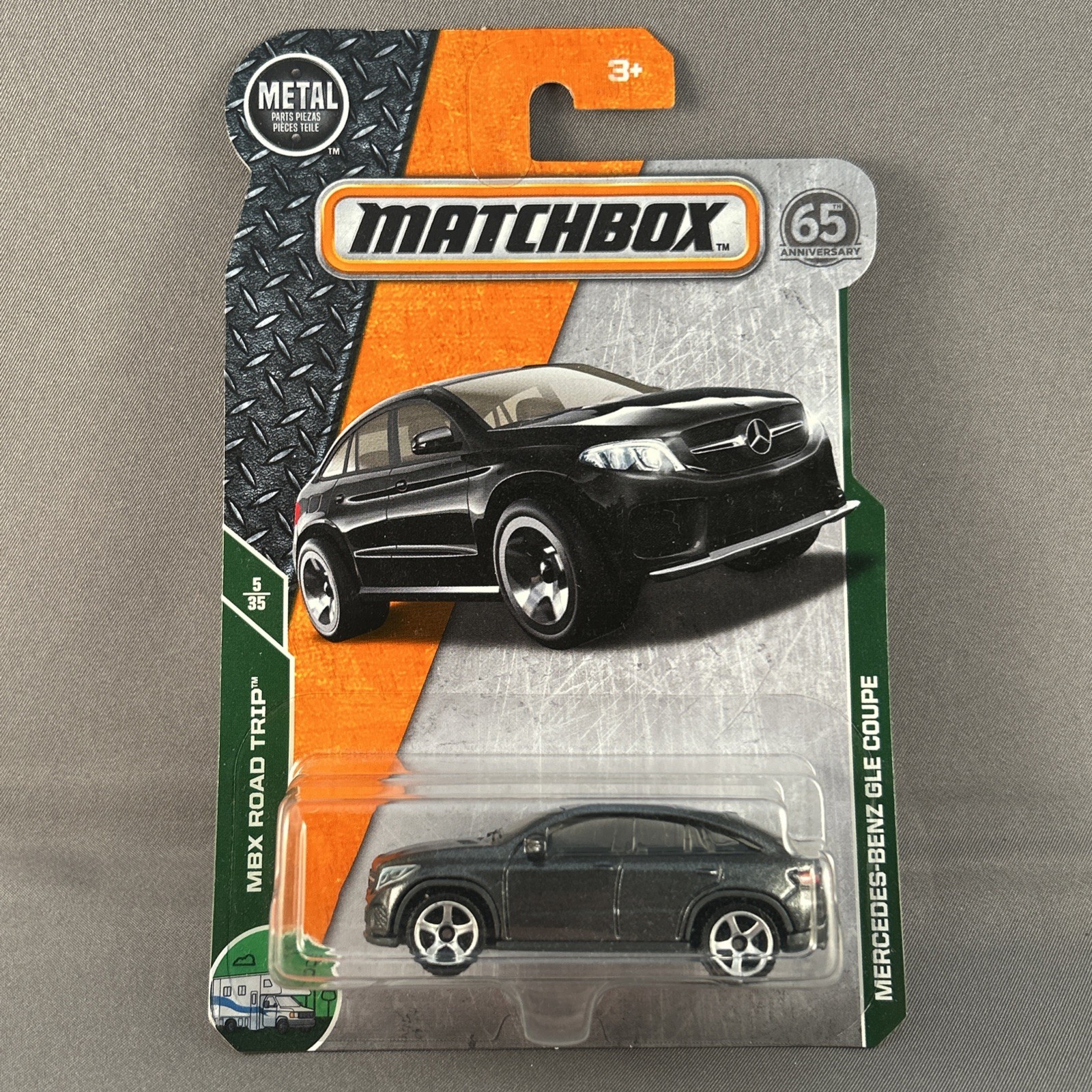 Matchbox 2018 Mercedes-Benz GLE Coupe Gray Mbx Road Trip 5/35