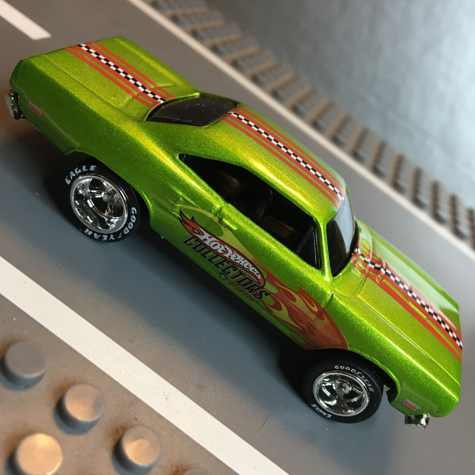 Hot Wheels Wastelanders ’70 Plymouth Road Runner CUSTOM Real Riders Wheel Swap