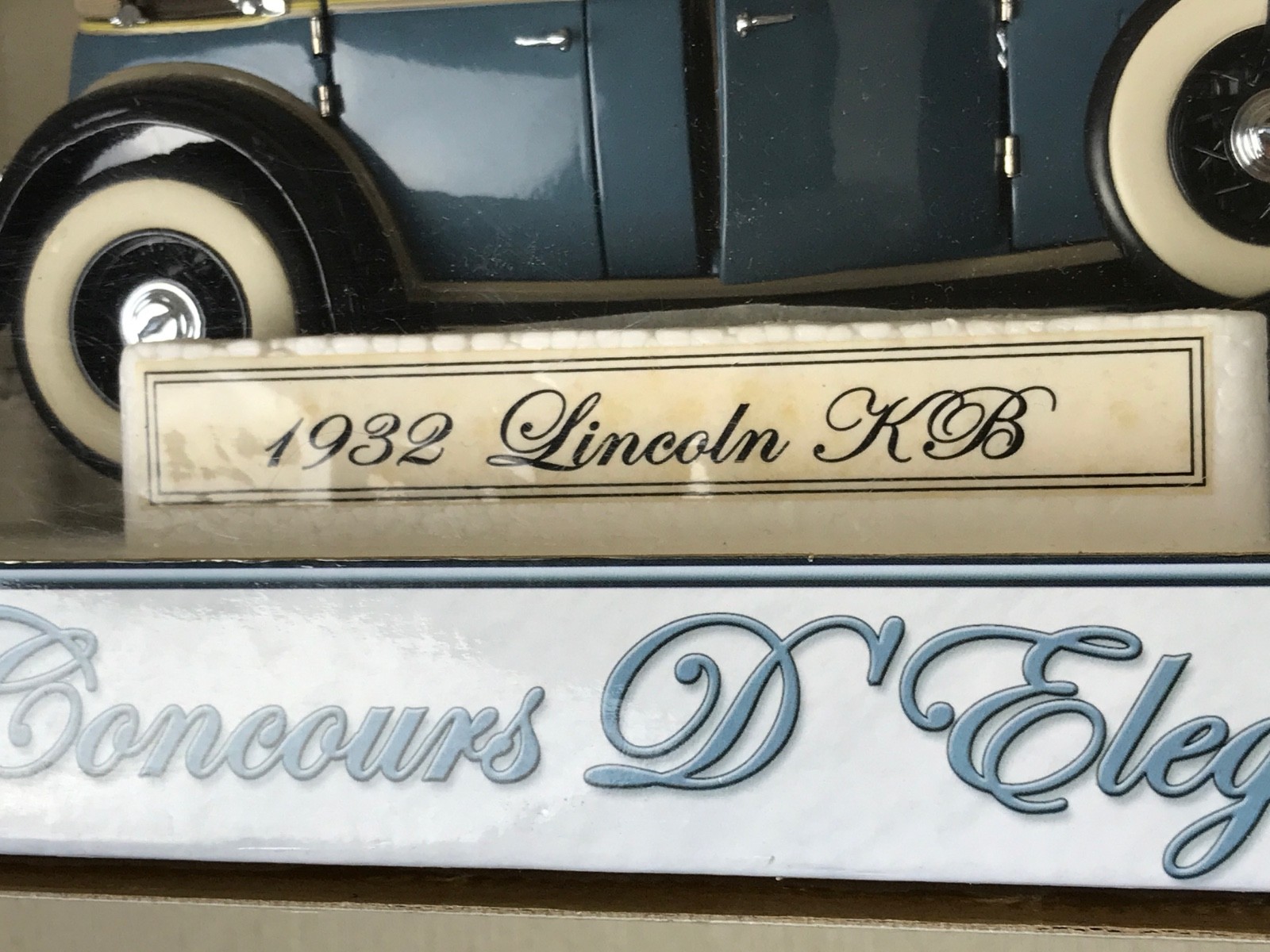 1932 Lincoln KB, Concours D’Elegance Motor City Classics, #75002 BLUE Version