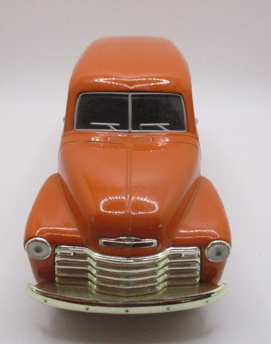 Fram GREENVILLE O. 1952 Chevrolet 3100 Panel No.1 SpecCast Die Cast Collectible