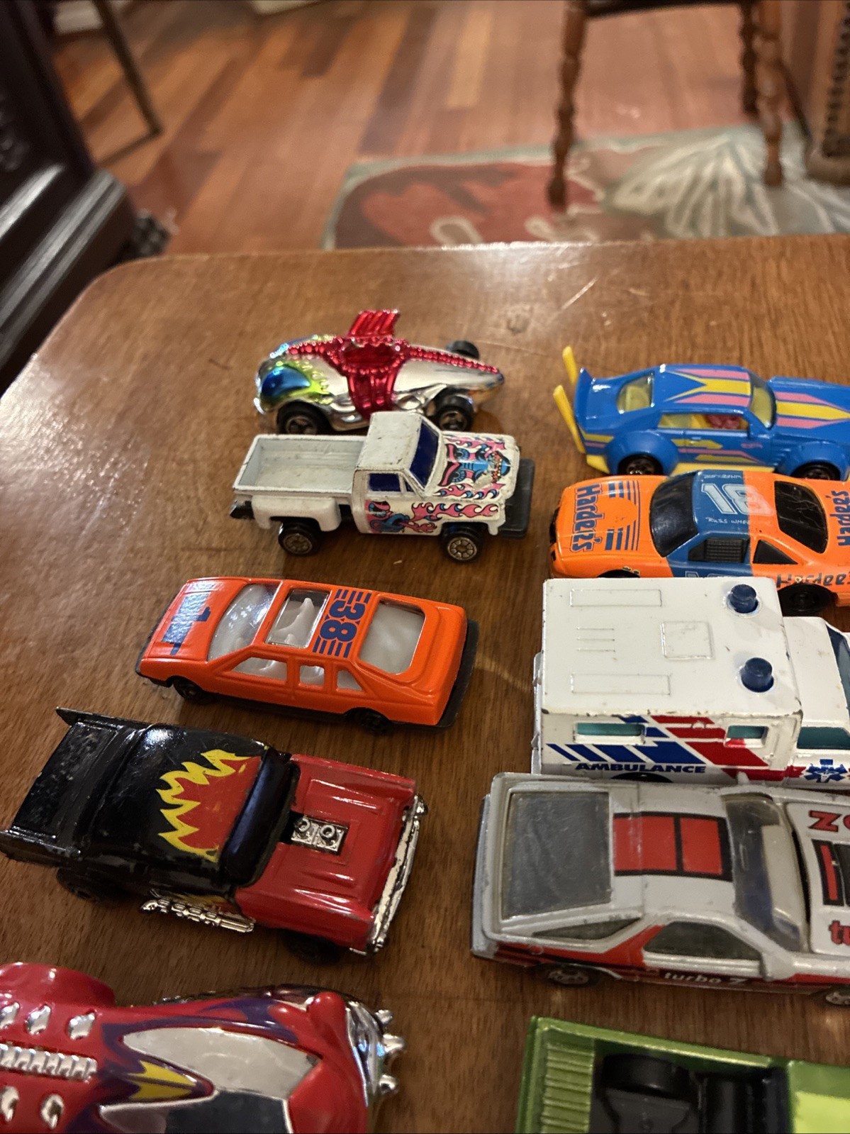 1/64 Used Diecast Lot Maisto, Matchbox And Other Brands