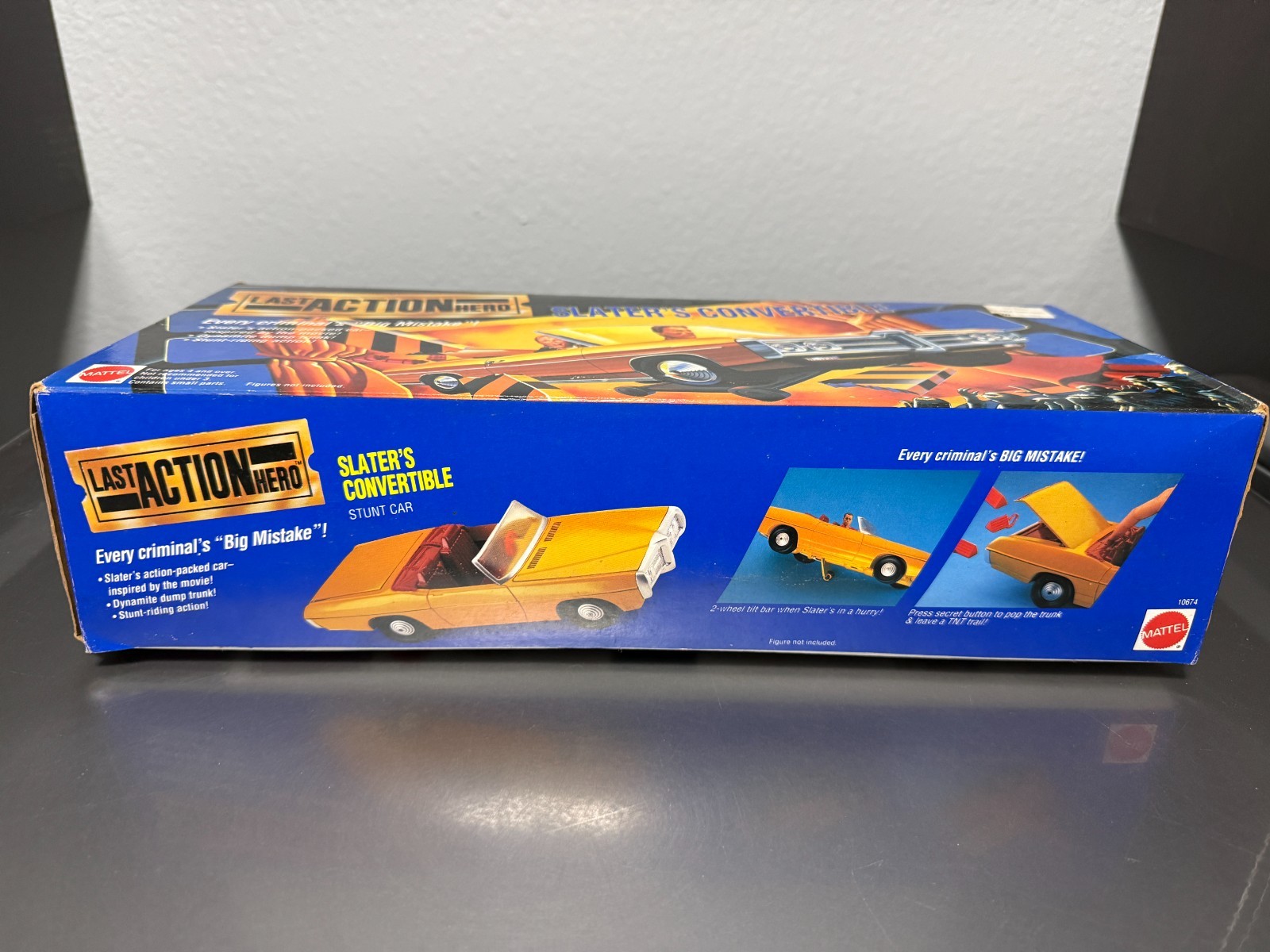 1993 MATTEL LAST ACTION HERO SLATER’S CONVERTIBLE STUNT CAR FACTORY SEALED