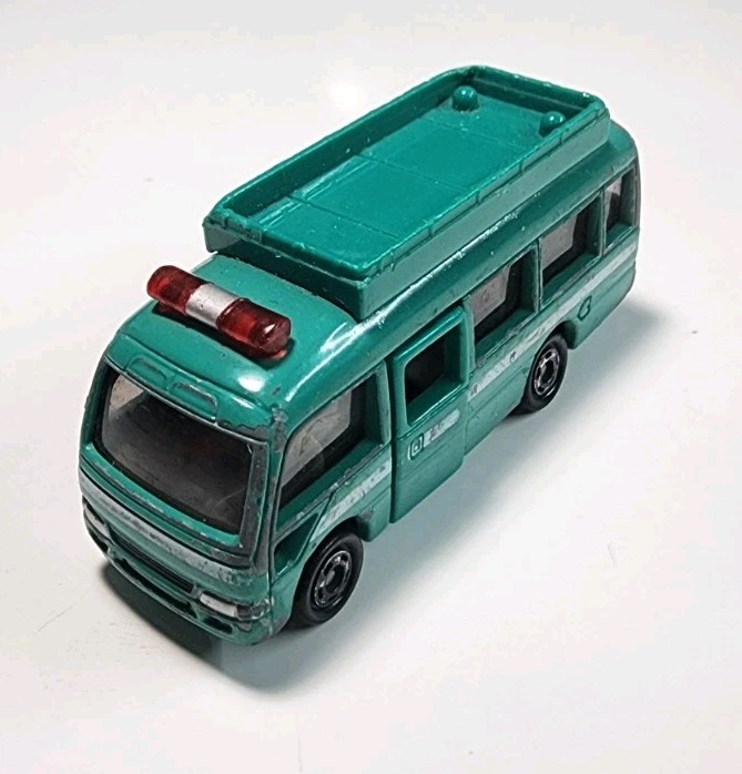 Tomica Tomy #92 Green Toyota Coaster 1/89 Diecast/Plastic Emergency Rescue