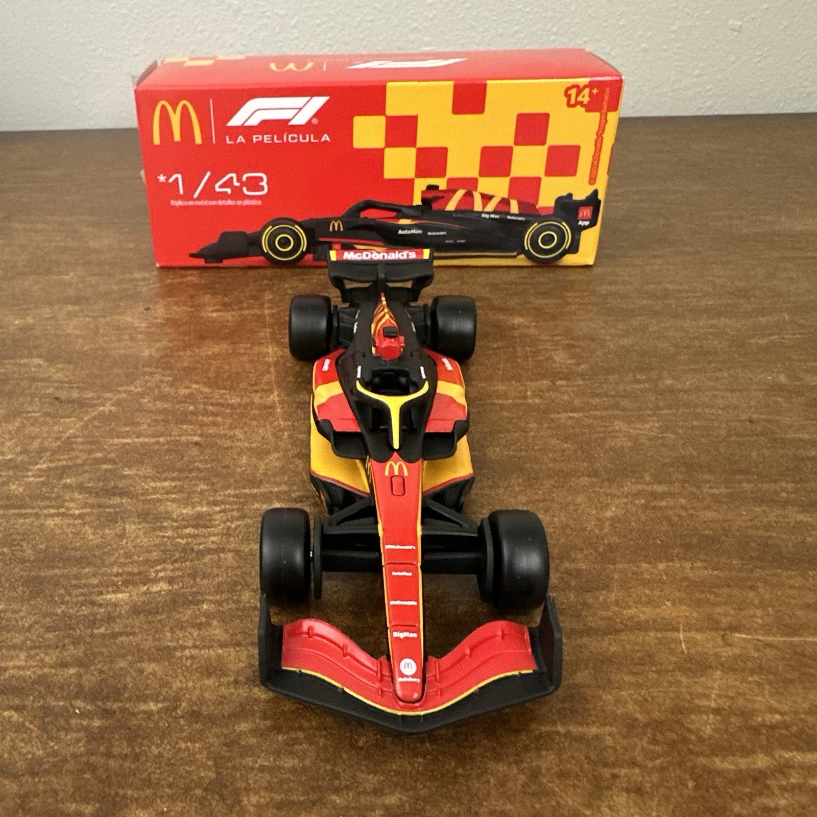 2025 F1 McDonald’s Set: F1 Formula 1 McDonald’s New in Box Scale 1:43