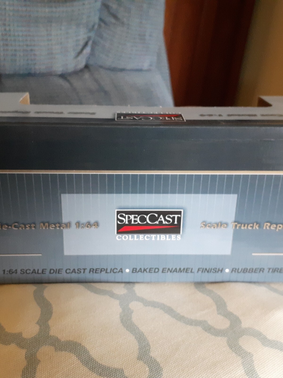 NIB 1/64 Blue International IH 8600 Rollback Tow Truck SpecCast