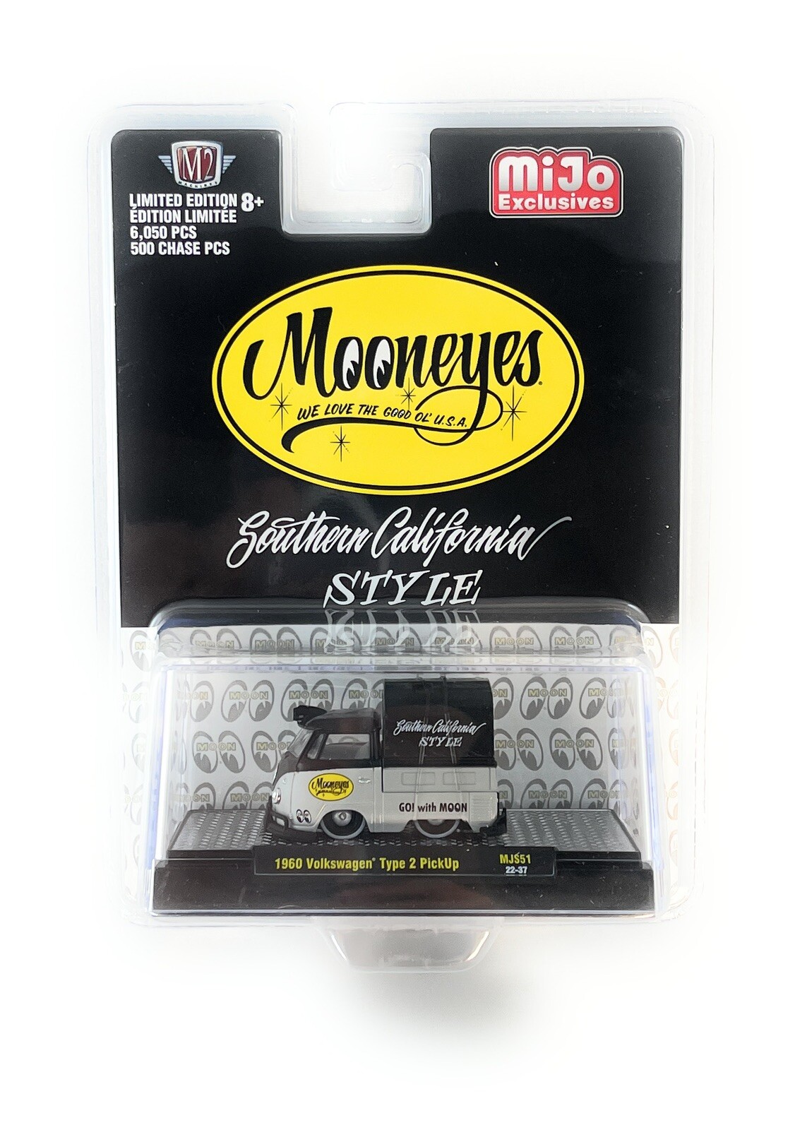 M2 1:64 1960 Volkswagen Short Pickup w/ Canvas Cover Mooneye’s 31500-MJS51-6B