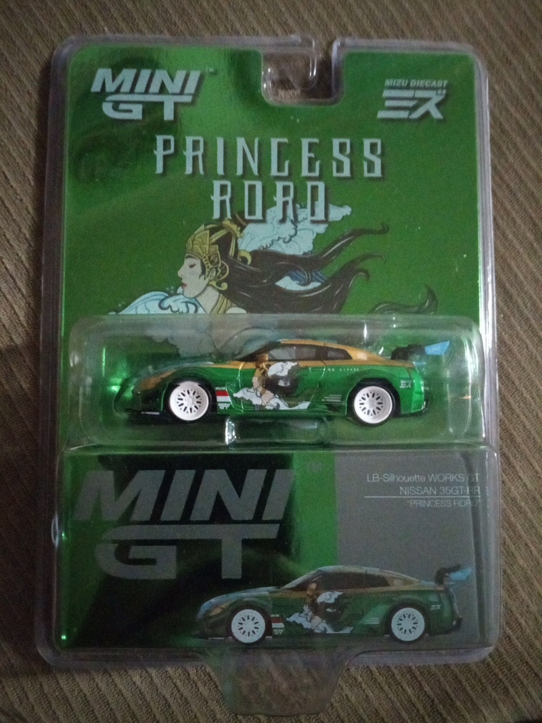 TSM Mini GT 1:64 LB-Silhouette Works Nissan 35GT-RR “Princess Roro” Mizu Diecast