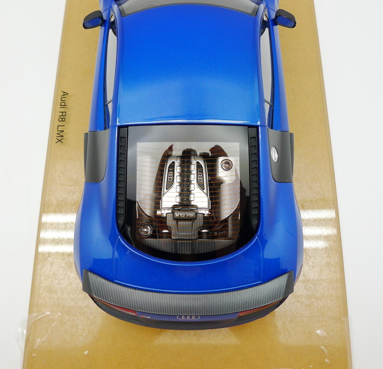 1 /18 Audi R8 LMX Blue Color Resin Model car By DNA Collectibles