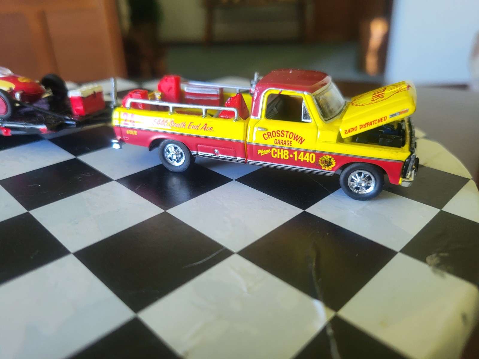 M2 SHELL Customized 69 FORD F-100 RANGER &Shell Ford Belly Tanker On A Trailer