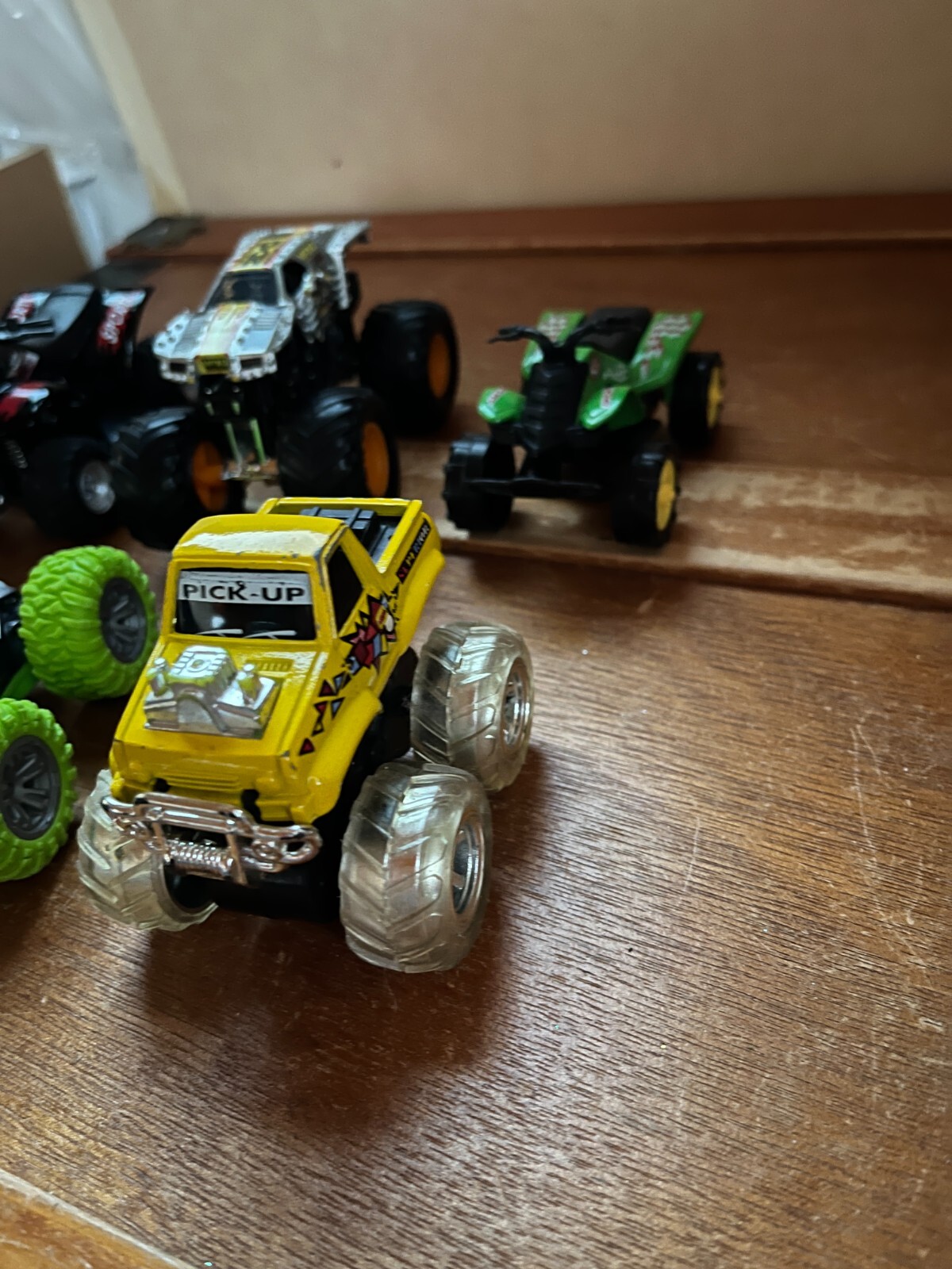 Mixed Plastic Diet Cast Metal Monster Car Truck & ATV & Flip Over Vehicles –