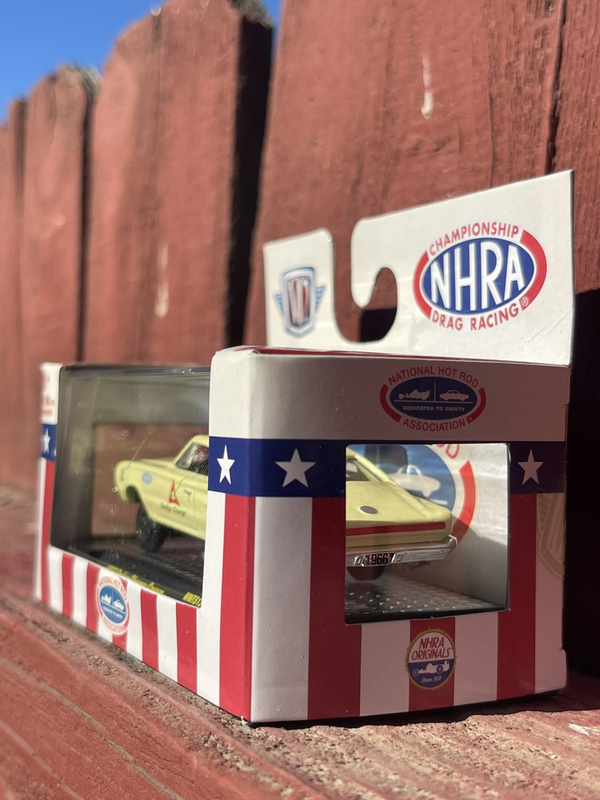 2020 M2 Machines WMTS13 Walmart NHRA 1966 DODGE CHARGER GASSER 426 HEMI RR