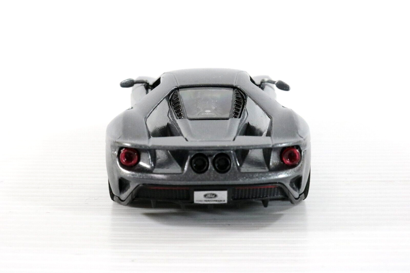Kintoy 2017 Ford GT 1:38 Diecast Model Toy Pullback Sports Car Gray – 2021
