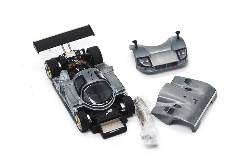 MOTORHELIX 1:64 787B Diecast Model Car