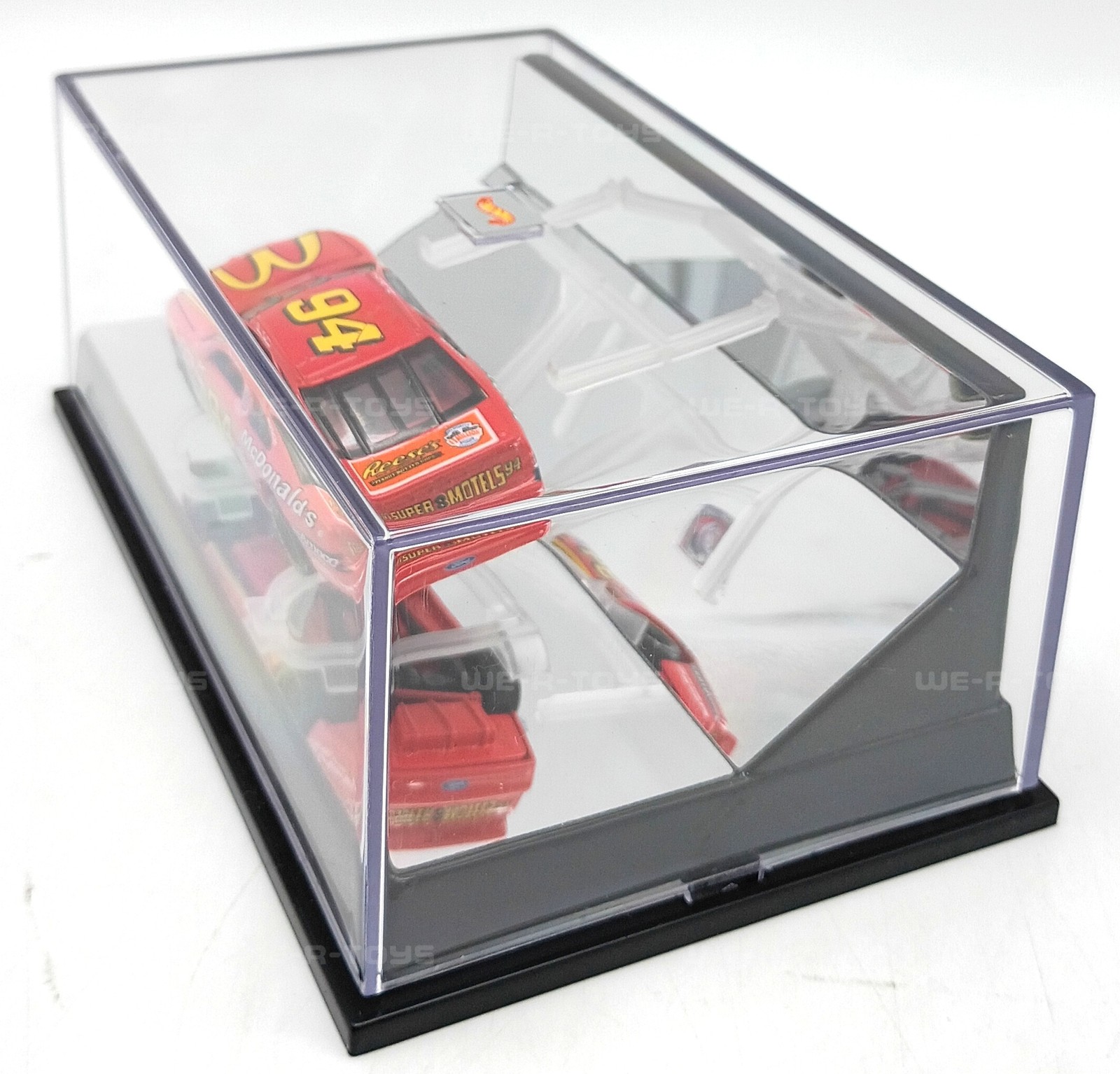 Hot Wheels Legends Pro Racing Bill Elliott McDonald’s Team Vehicle 1997 Mattel