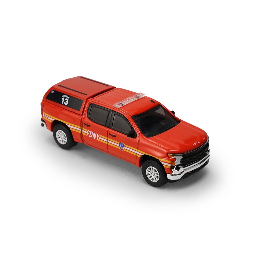 2023 Chevrolet Silverado – FDNY Diecast 1:64 Scale Model – Greenlight 67070E