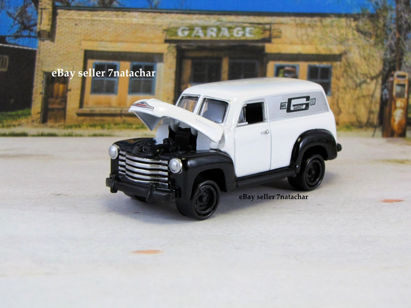 1947-1953 Chevy 3100 Suburban Parts Shop Panel Delivery Truck 1/64 Scale Model C
