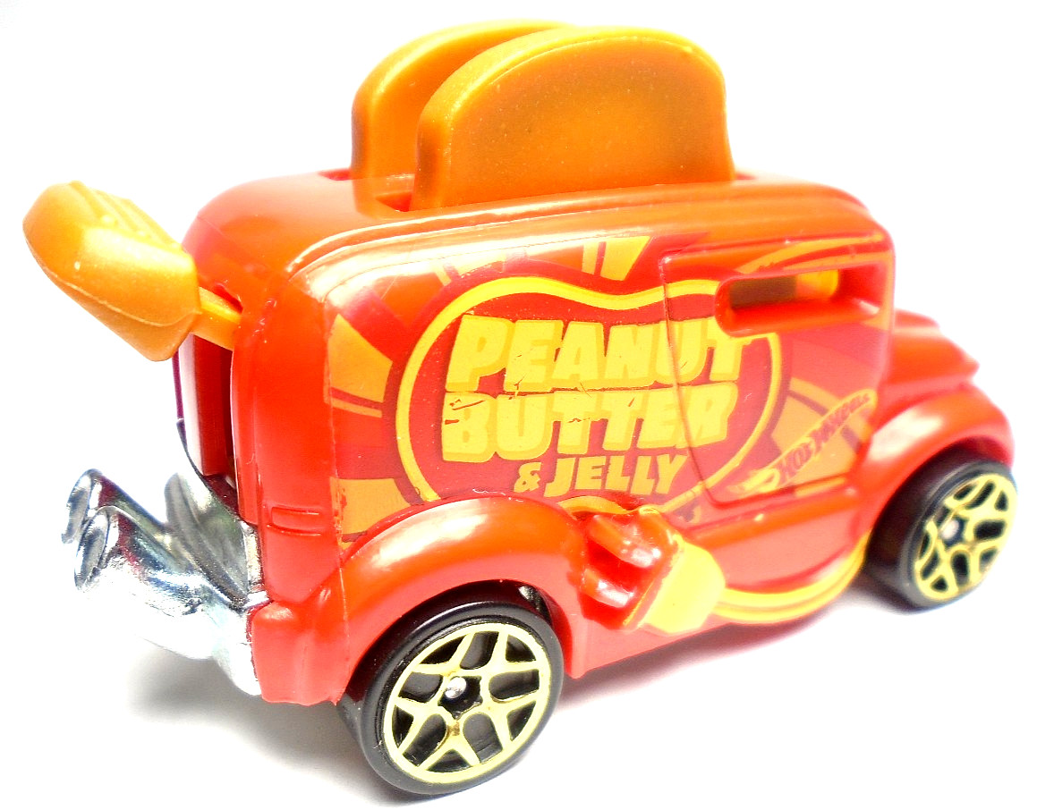 2022 HOT WHEELS ROLLER TOASTER PEANUT BUTTER JELLY RED DIECAST 2 1/2″ CAR BROWN