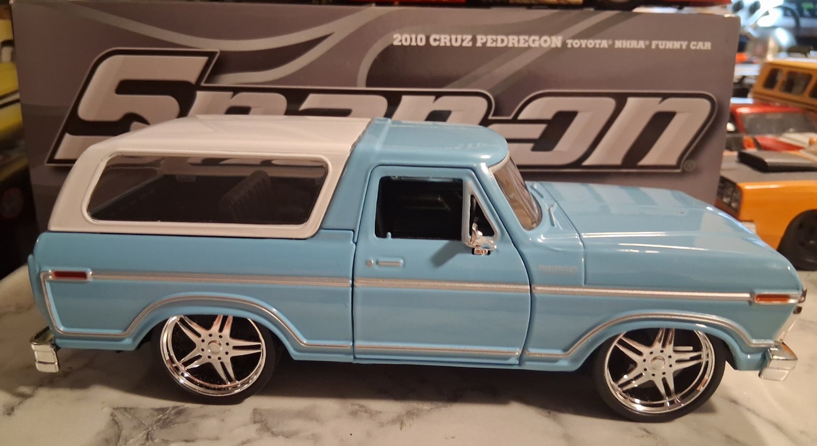 ( Custom Built) 1.24scale Diecast Custom 78 Ford BRONCO SLAMMED( Read Ad Plz)