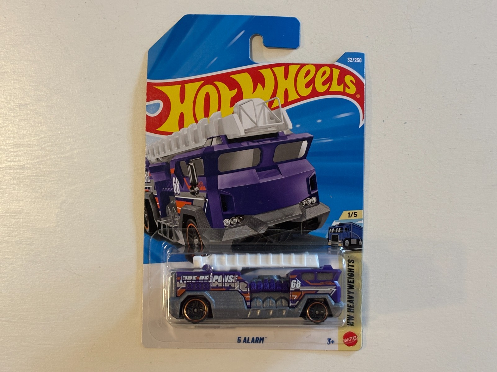 Hot Wheels 5 Alarm HW Heavyweights Firetruck 2026 Item # JJJ03