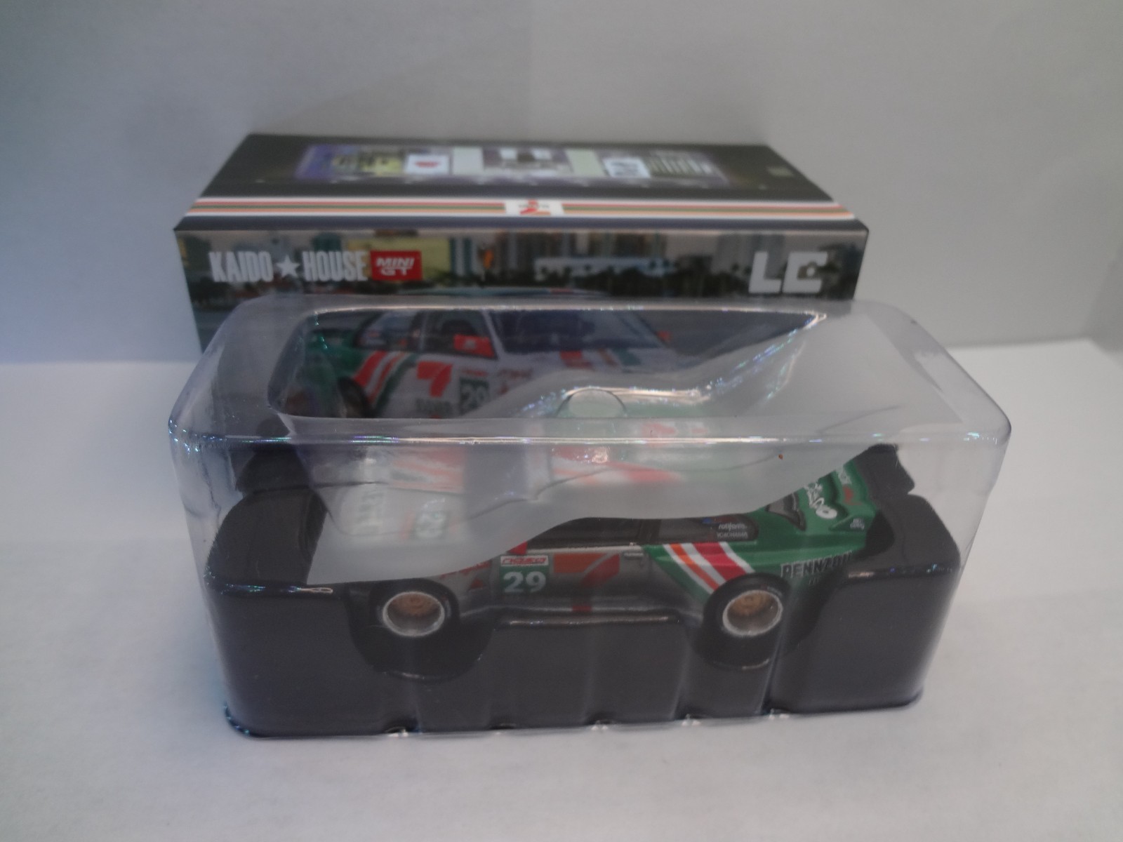 Mini GT Kaido House RAW CHASE BMW M3 Kaido Works Larry Chen V1 – USA Exclusive