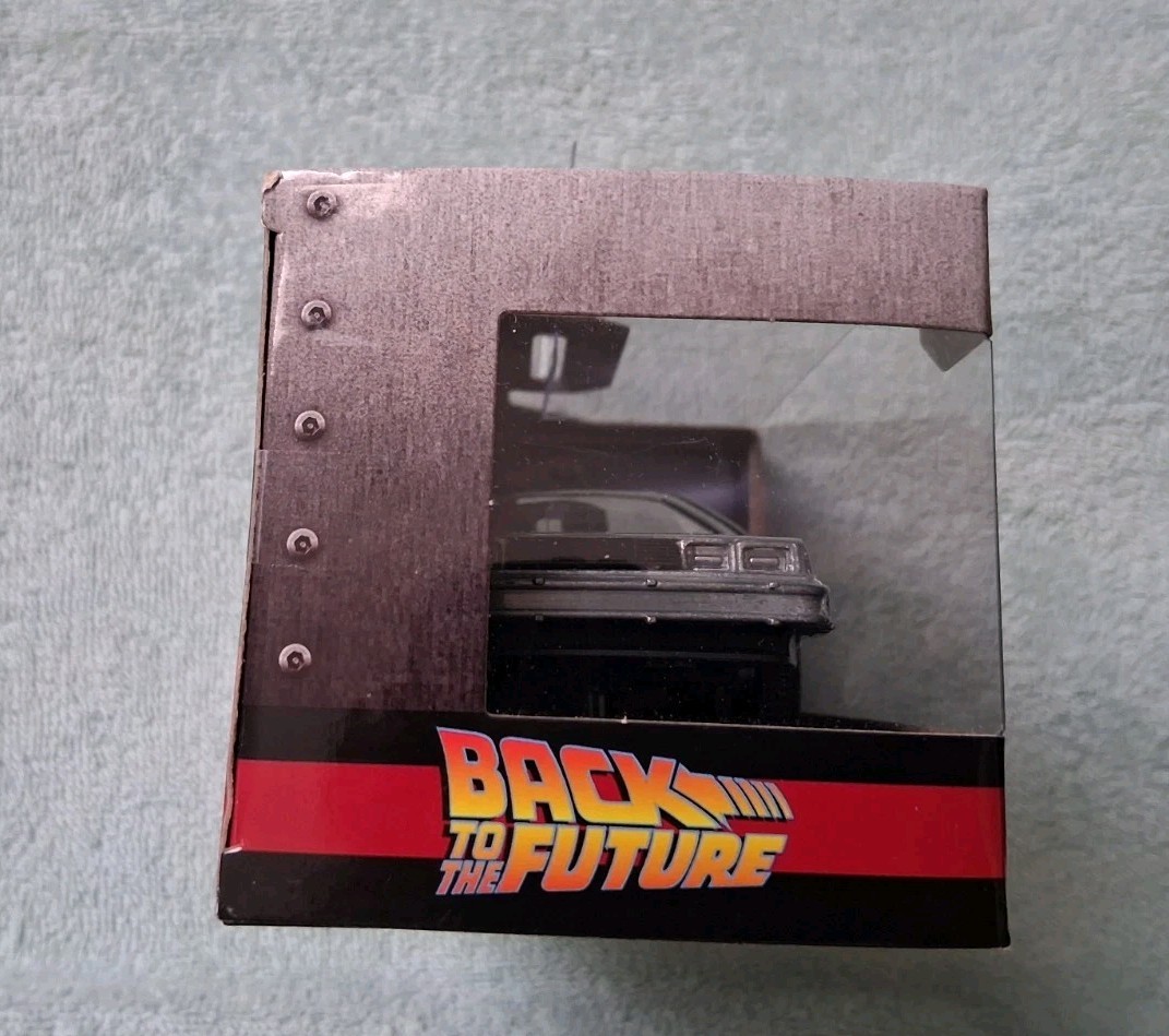 Jada Toys Back to the Future Time Machine 1:24 Die-Cast Vehicle NEW IN BOX!