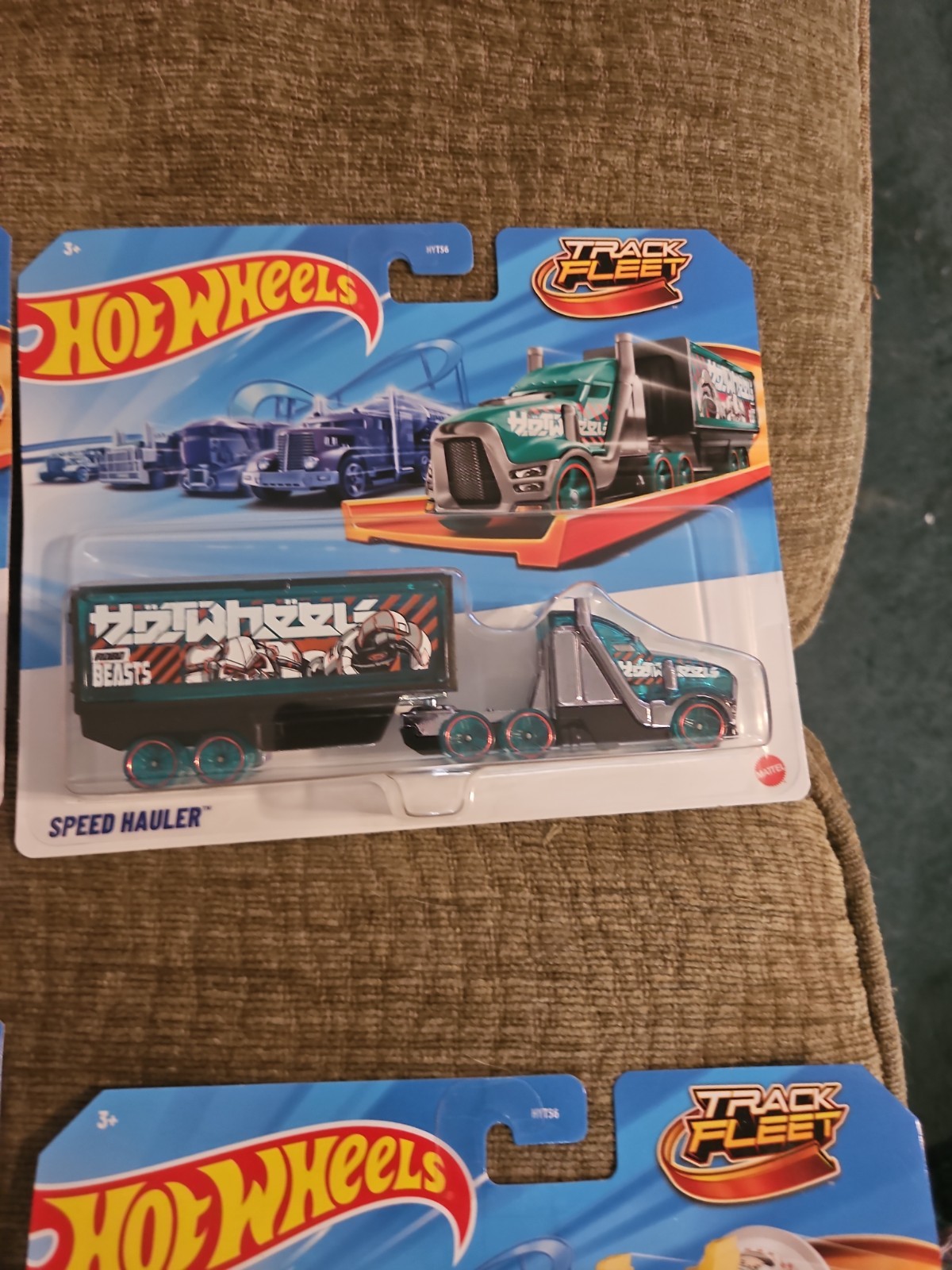 Hot Wheels Track Fleet Lot Of 10 Ultra Magnus Semi Twin Mill Volvo New