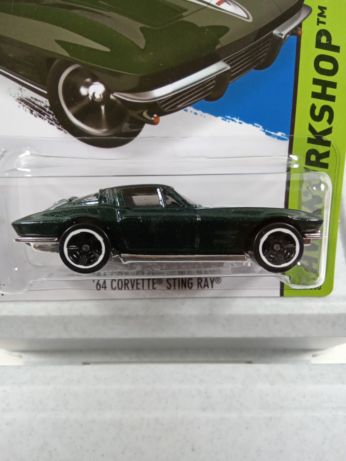 2014 Hot Wheels ’64 Corvette Stingray #223 Green Kmart Exclusive Color M36