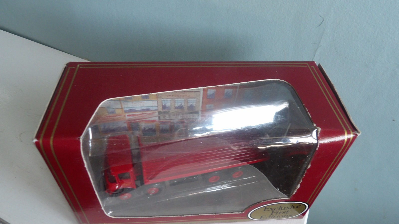 E.F.E. CODE 12802 SUTTONS AND SONS ATKINSON 4 AXLE FLATBED LORRY BOXED.