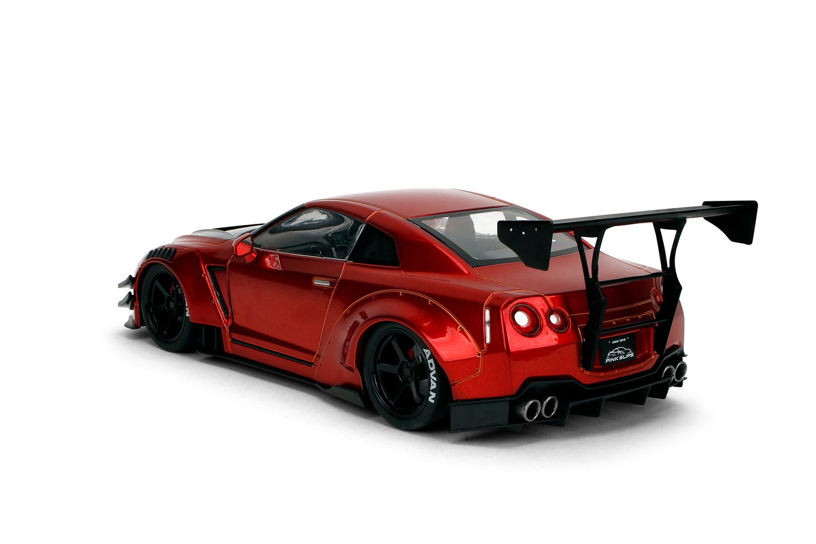 NISSAN GT-R (R35) W/LIBERTY WALK BODY KIT 2.0 1/18 DIECAST CAR JADA TOYS 36465