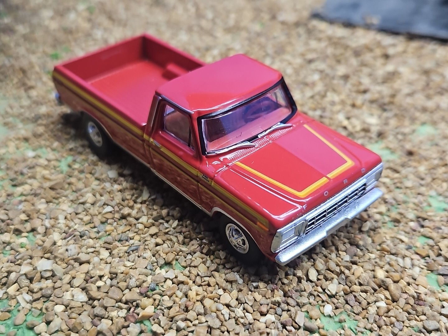 Custom Made 1978 Ford F-150 RANGER XLT 4×4 Greenlight Pickup Truck Fargo F250 79