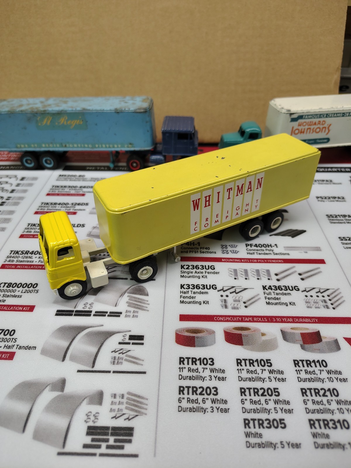 winross 1/64 diecast tractor trailer/semi vintage Whitman freight company