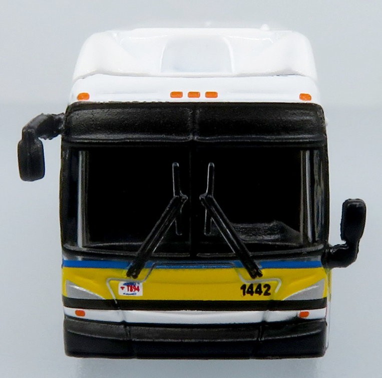 NFI Xcelsior XN40 Transit Bus: Yellow Stripe 1:160 (N Scale)