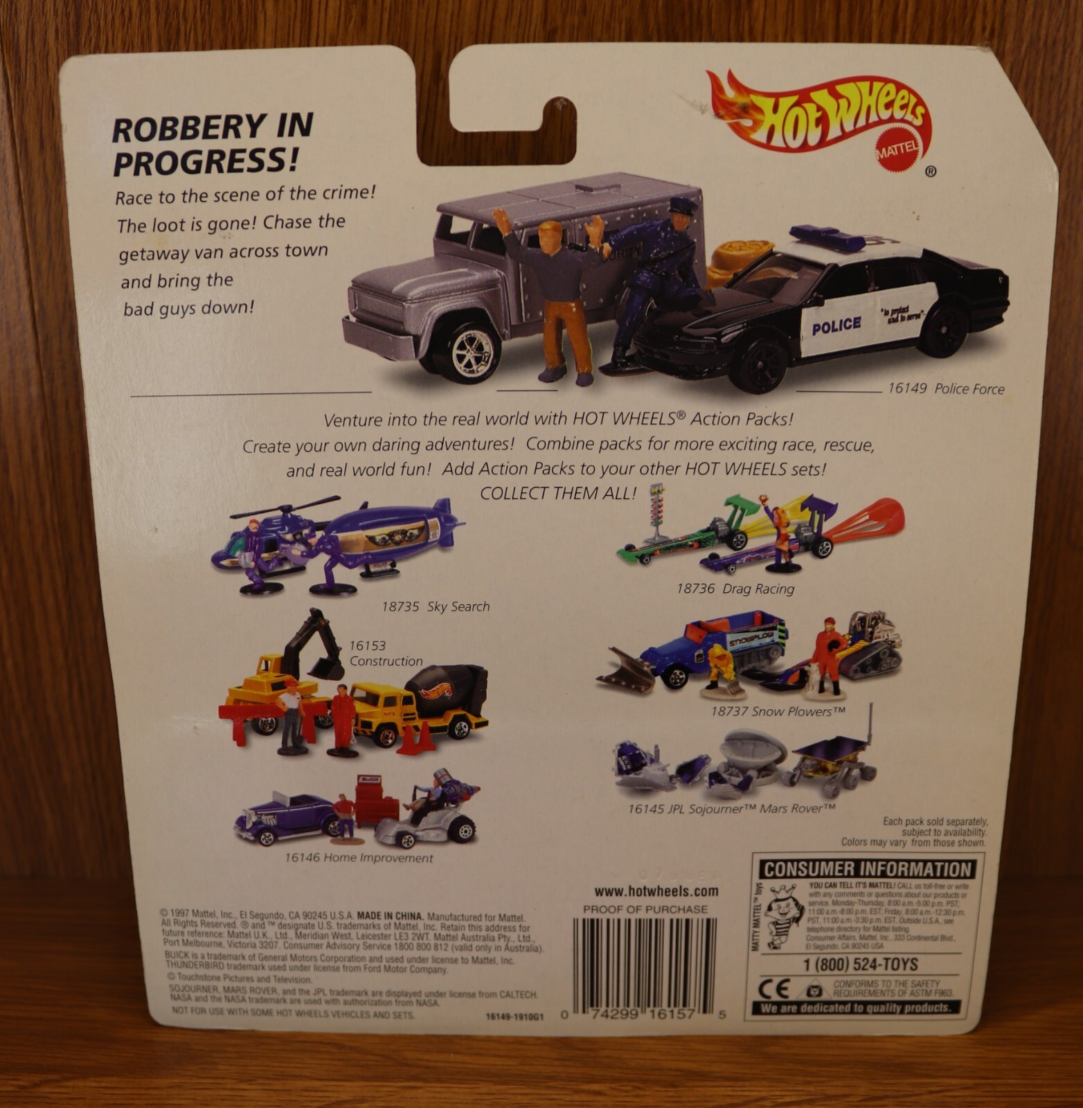 HOT WHEELS ACTION PACK POLICE FIRE RESCUE New in box