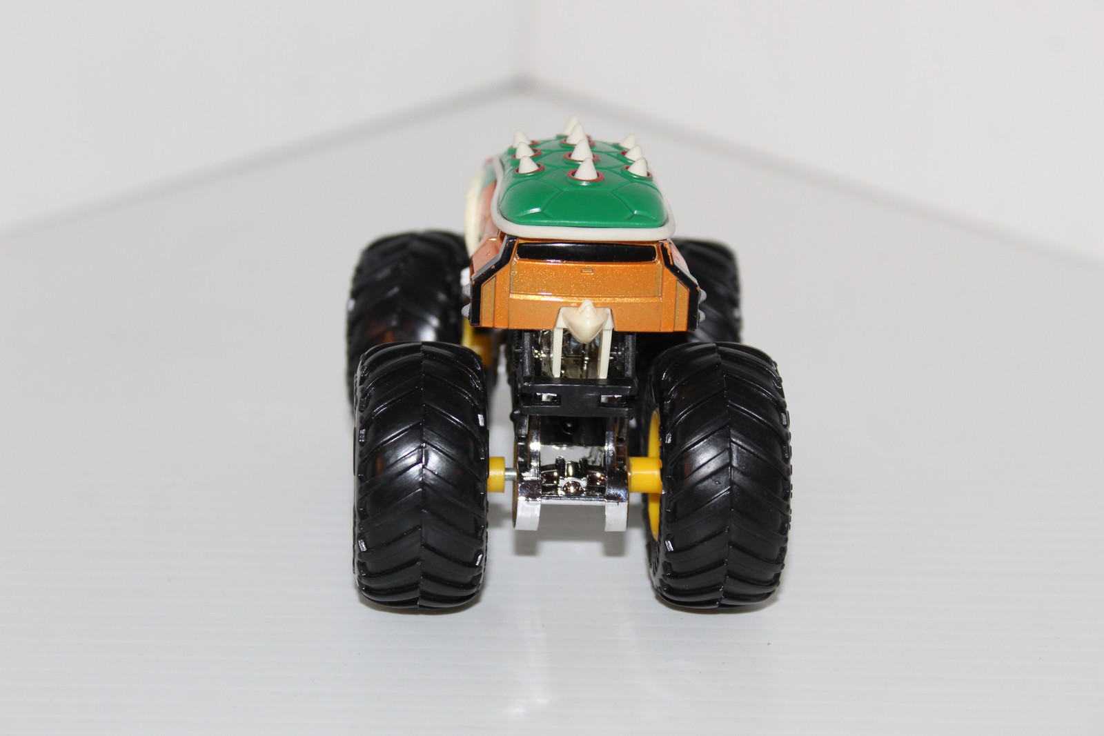 Hot Wheels Monster Trucks Live Bowser Diecast Toy Vehicle Super Mario Bros.