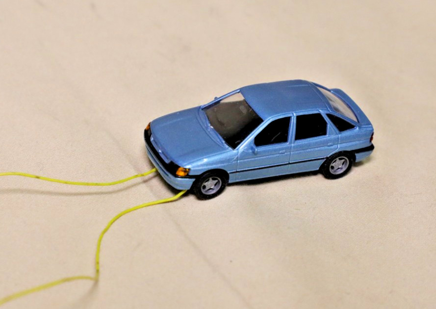 Busch HO Ford Escort Ghia 12V lighted – no box