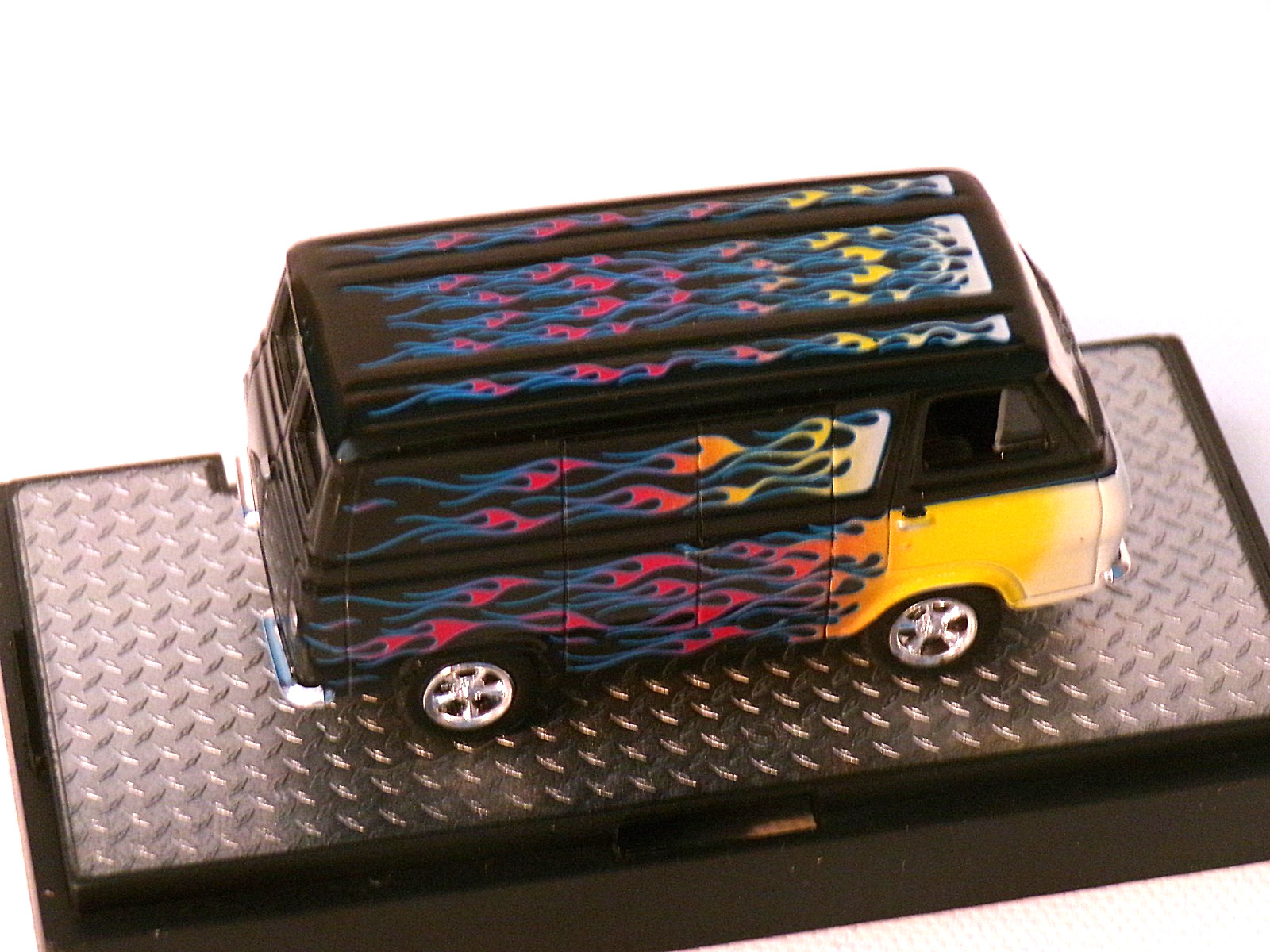 1965 Ford Econoline Van-Custom..WC07 14-70… WILD CARDS ….M2 machines..1:64