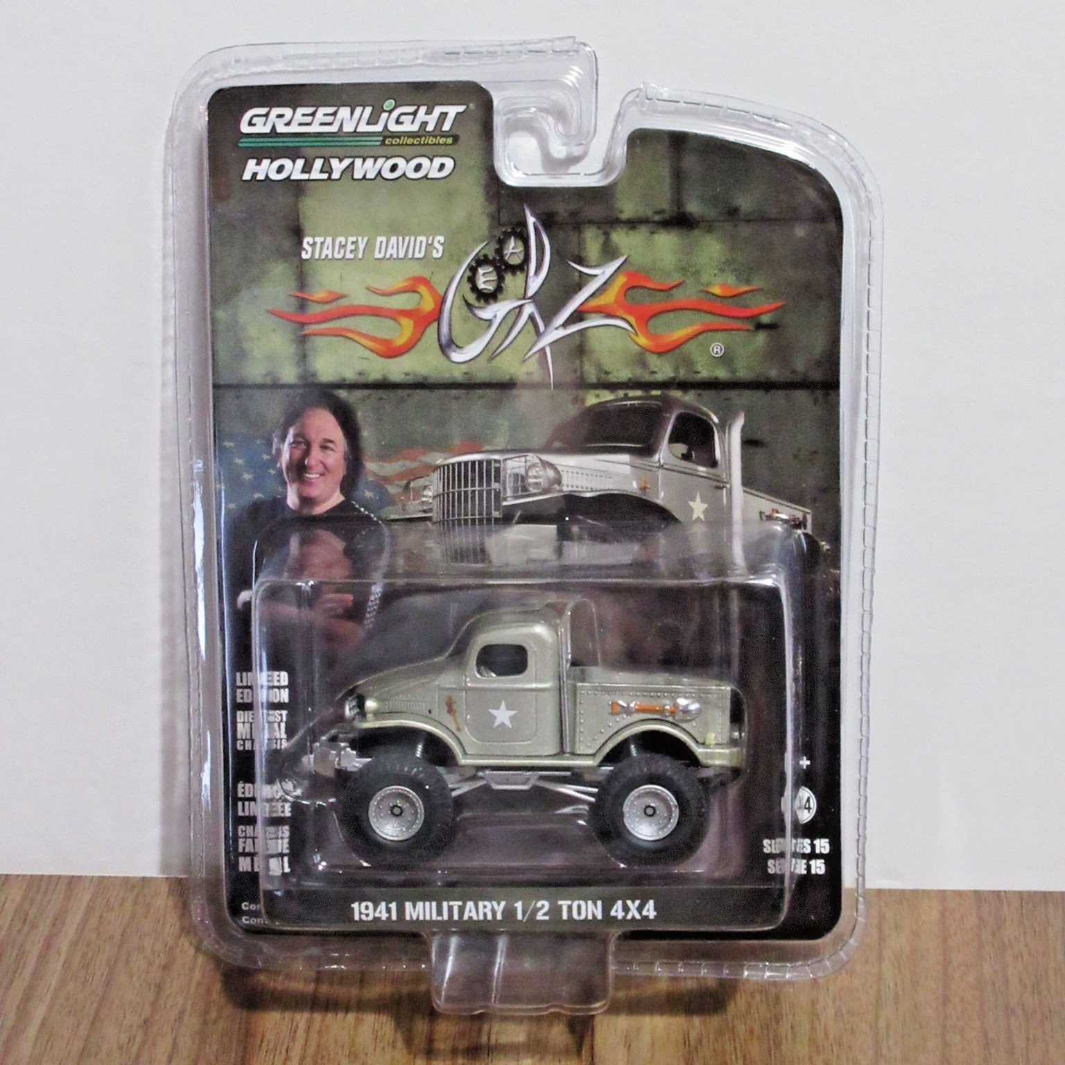 GREENLIGHT 1/64 HOLLYWOOD STACEY DAVID’S GEARZ 1941 MILITARY 1/2 TON 4×4
