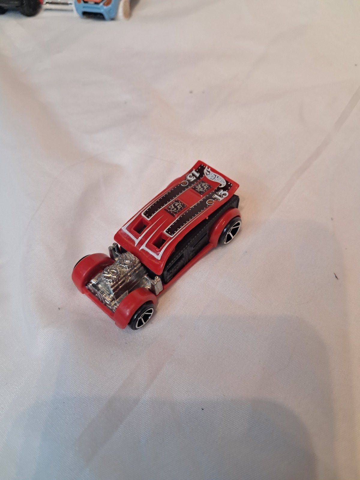 Hot Wheels Loose Cars 2011 (lot of 16 ) incl. Sod Buster