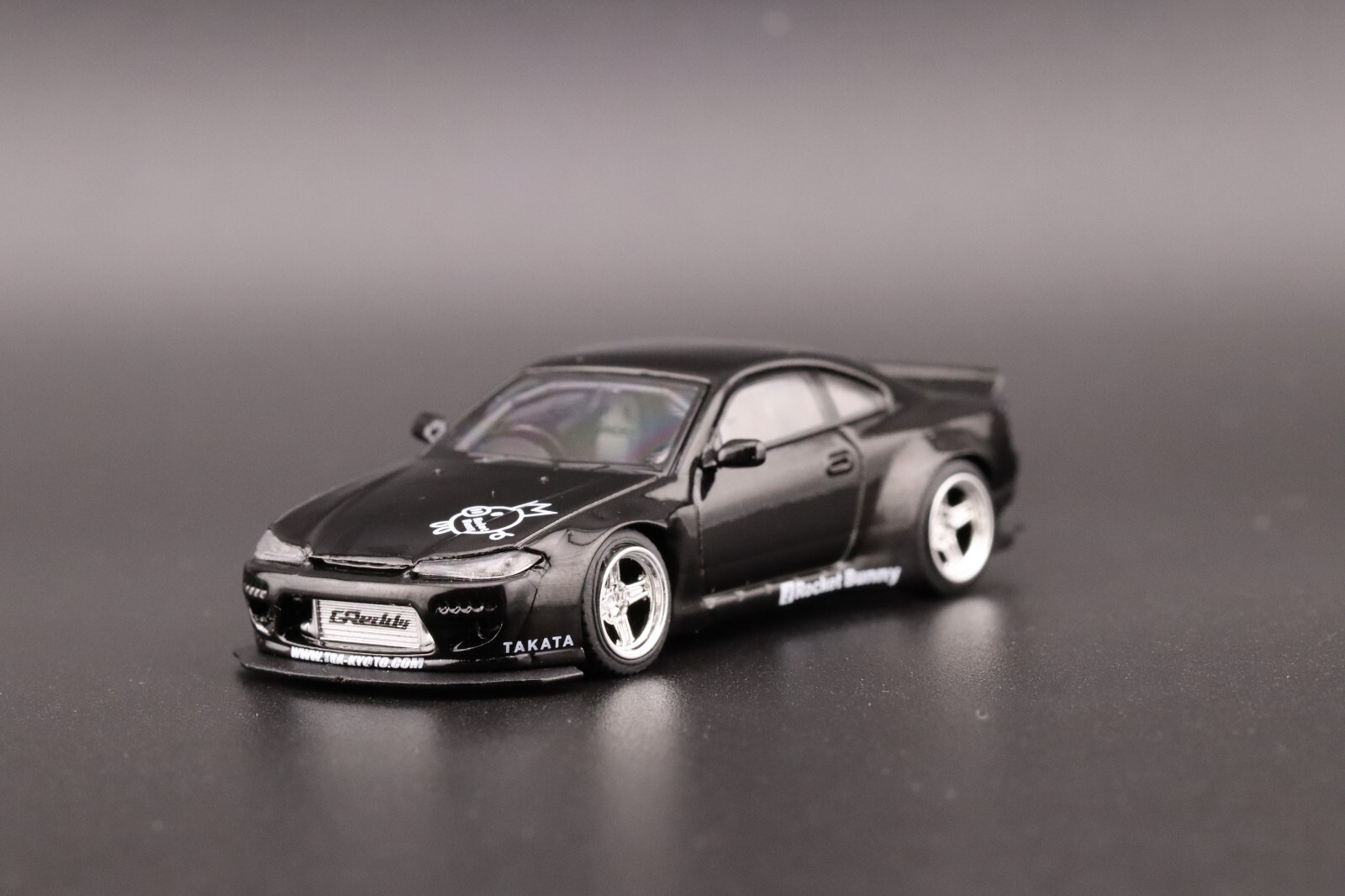 Mini GT Nissan Silvia S15 Rocket Bunny Black Pearl RHD MGT00602 1/64