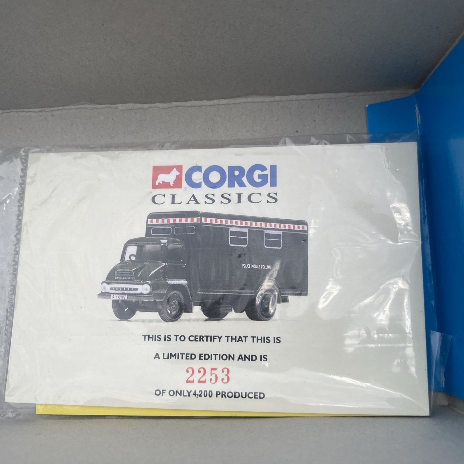 Corgi Classics 30307 Police Mobile Column Thames Trader Control Unit 1:50 Scale