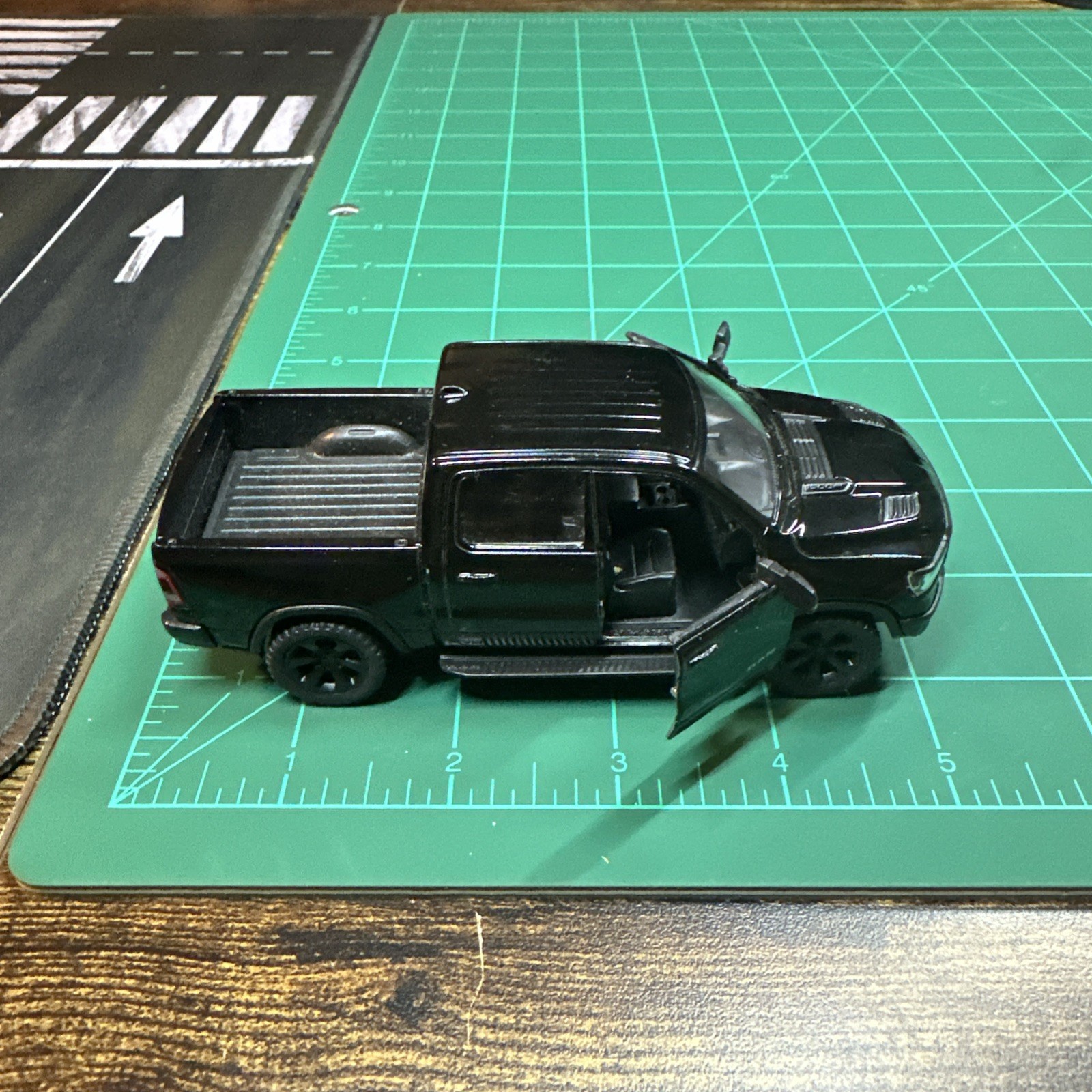 Kinsmart 1:46 Scale 2019 Dodge Ram 1500 Diecast Pickup Truck – Black