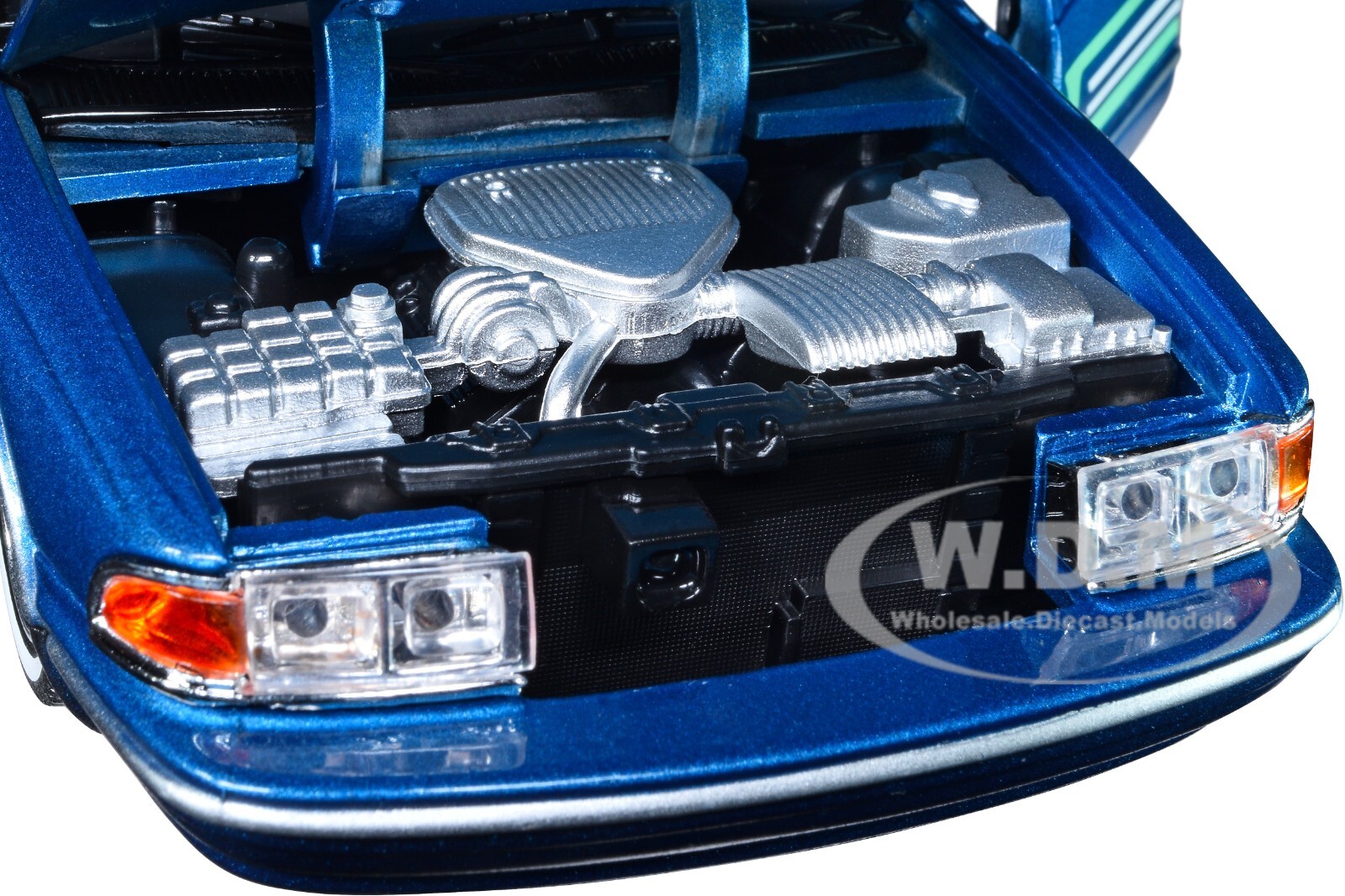 1993 CHEVROLET CAPRICE LOWRIDER BLUE GET LOW 1/24 DIECAST CAR MOTORMAX 79022