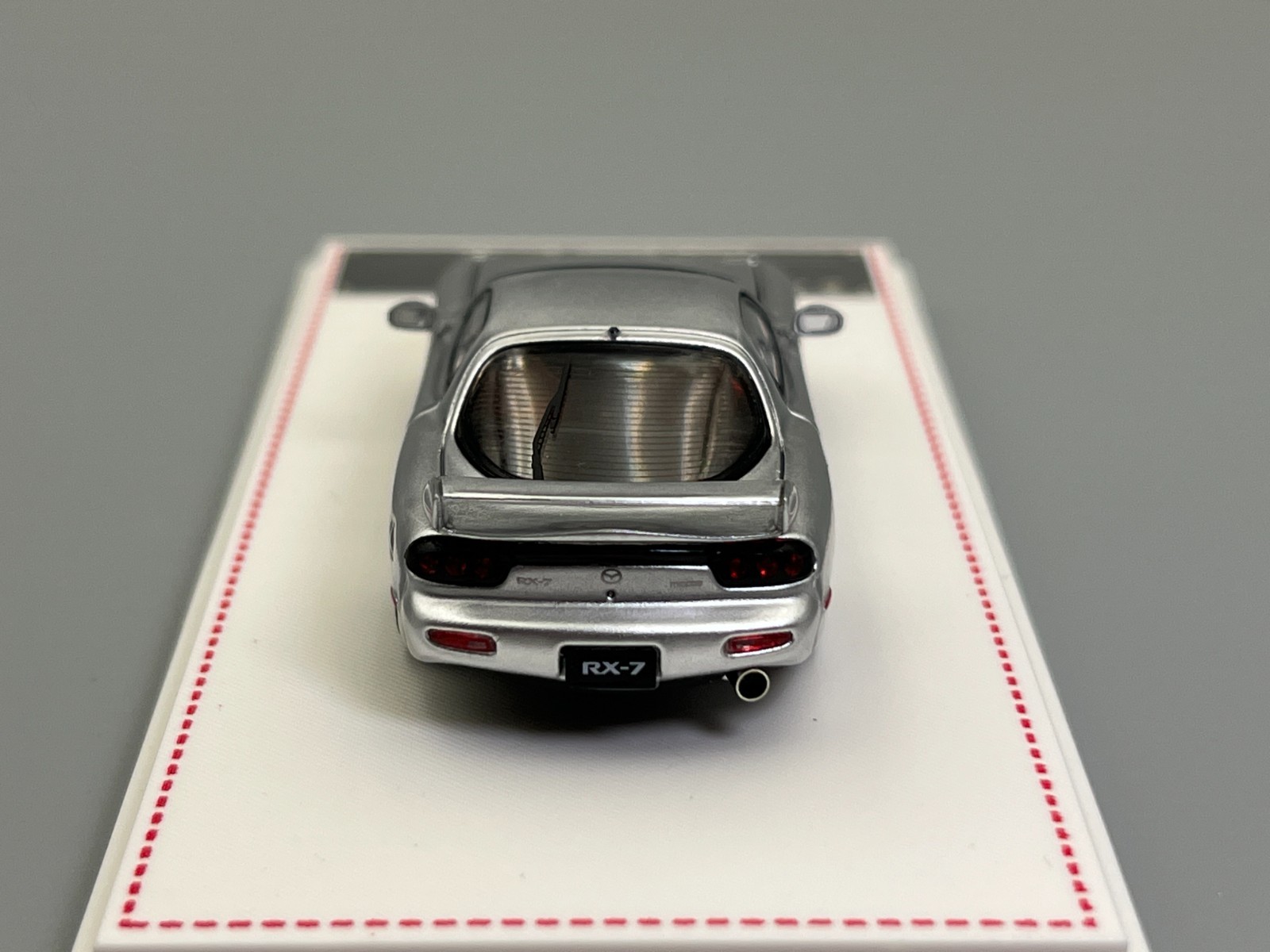 Mazda RX-7 FD3S A-Spec Mazdaspeed Silver Focal Horizon 1/64 scale with case
