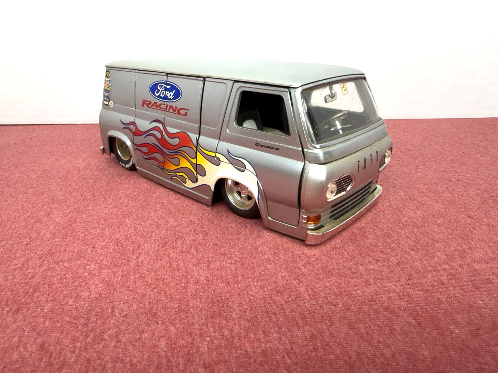 RARE jada Dub City Oldschool 1965 Ford Econoline Van ‘Ford Racing’ Flames 1:24