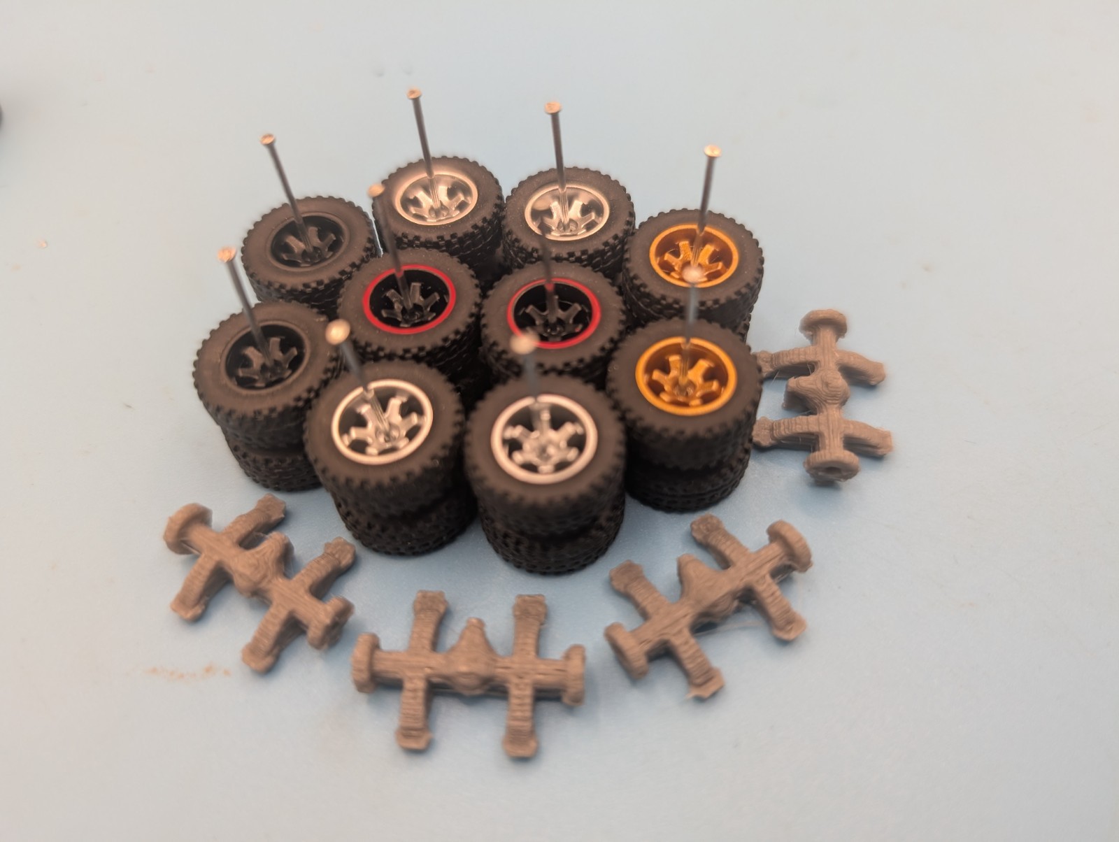 HoT 5 Swap sets Wheels Tires 1/64 Off Road Lifted Truck Real Riders Rubber All