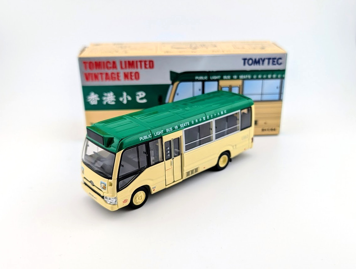 Tomica Limited Vintage Toyota Coaster Hong Kong Public Light Bus Green Model Car