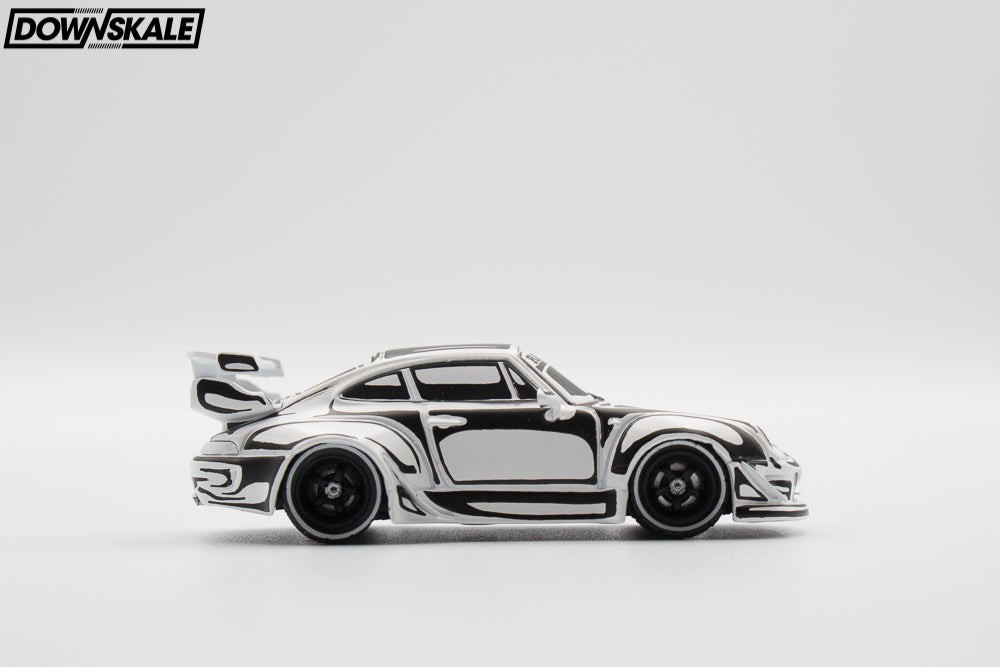 Tarmac Works Porsche RWB 993 – Designed by JOSHUA VIDES T64-TL017-JV