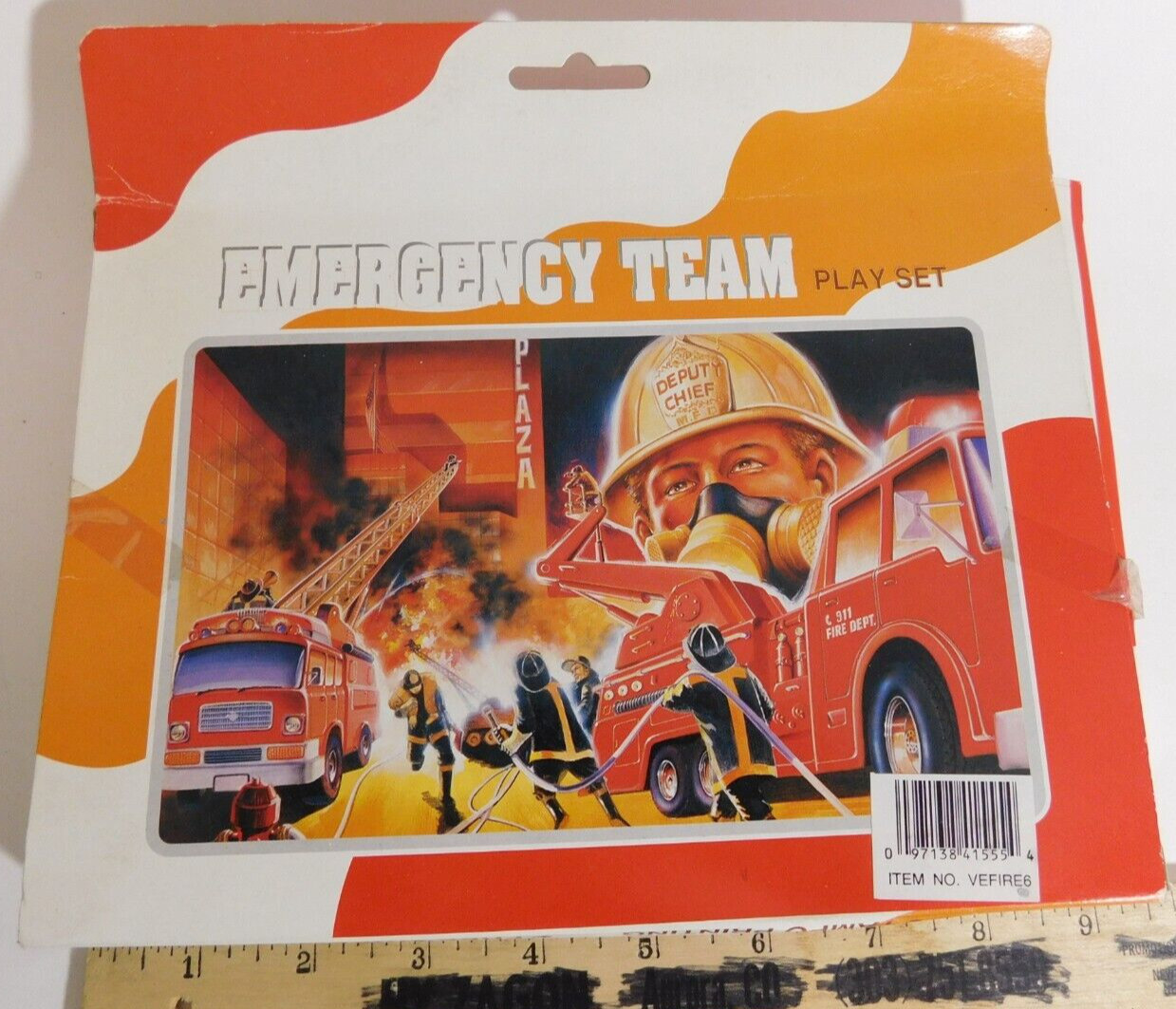 Emergency Team Die Cast Metal Mix Play Set in Box Tampo Free Wheeling NOS