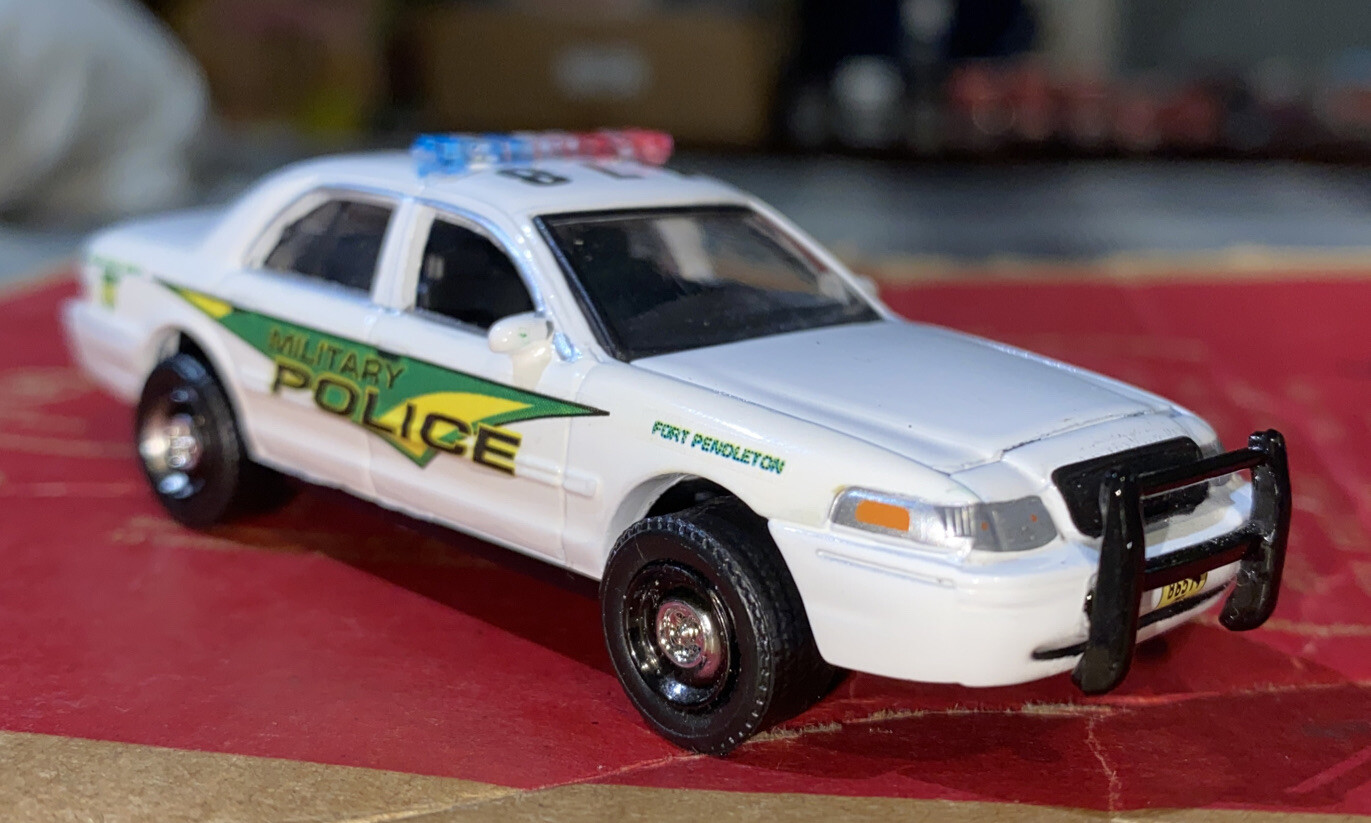 2001 Crown Victoria Police Interceptor United States Military Police Unit 1 Of 1